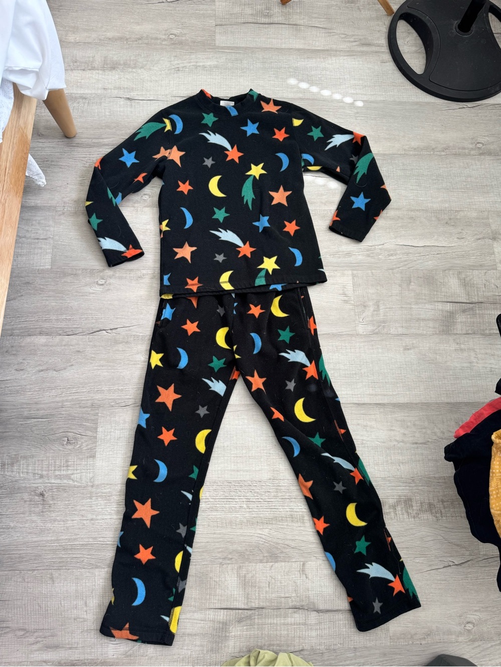 Hanna Andersson Fleece Black Star & Moon Pajama Set